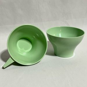 VTG Mallo Belle Melmac Melamine Coffee Cup and Sugar Bowl By Mallory Chicago.